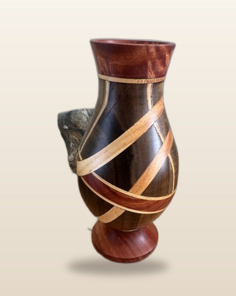 Inlaid vase &mdash; puriri, maple & sapele