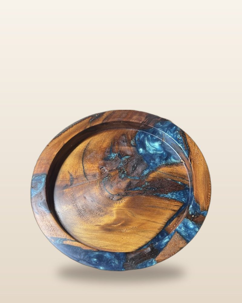 Swamp kauri & resin platter
